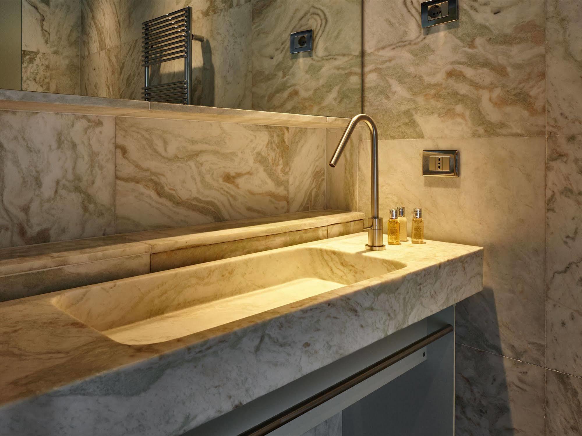 Maanja Lake Front Suite Lateis Exterior foto